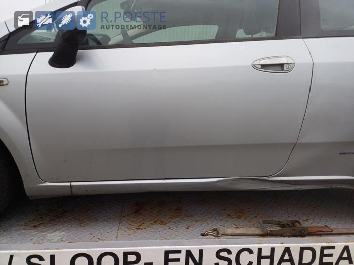 Fiat Grande Punto 1.4 Sloopvoertuig (2008, Grijs)