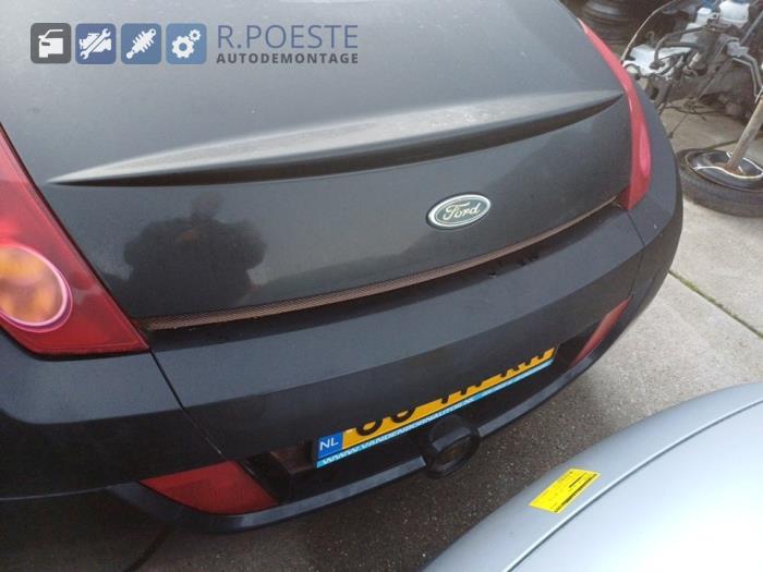 Ford StreetKa 1.6i Skrotfordon (2003, ZWART)