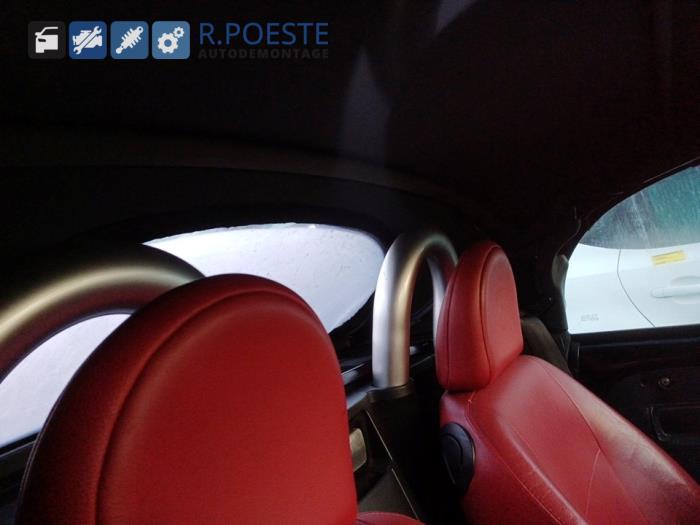 Ford StreetKa 1.6i Skrotfordon (2003, ZWART)