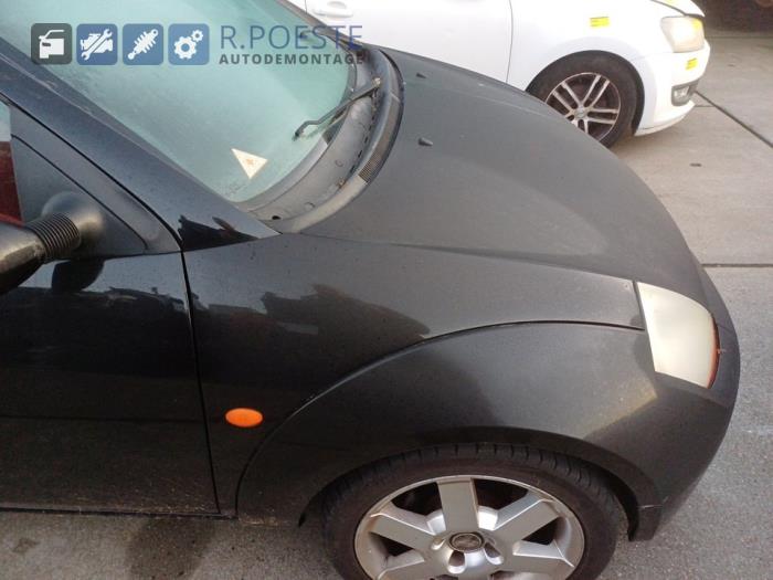 Ford StreetKa 1.6i Skrotfordon (2003, ZWART)