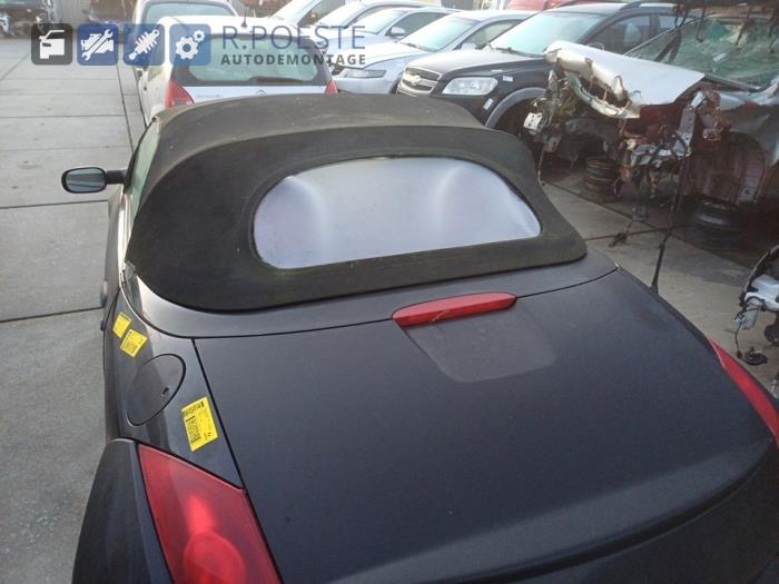 Ford StreetKa 1.6i Skrotfordon (2003, ZWART)