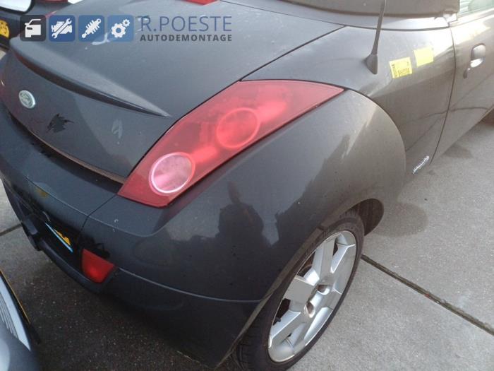 Ford StreetKa 1.6i Skrotfordon (2003, ZWART)