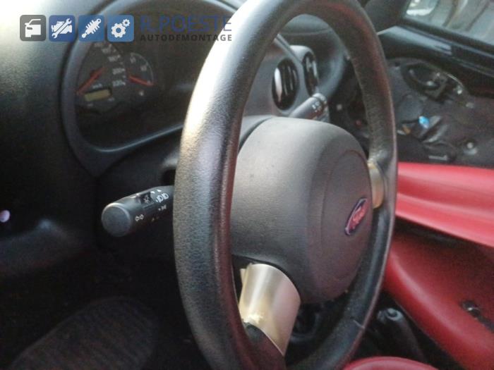 Ford StreetKa 1.6i Skrotfordon (2003, ZWART)