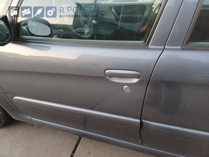 Citroen Xsara Picasso 1.8 16V Sloopvoertuig (2004, Grijs)