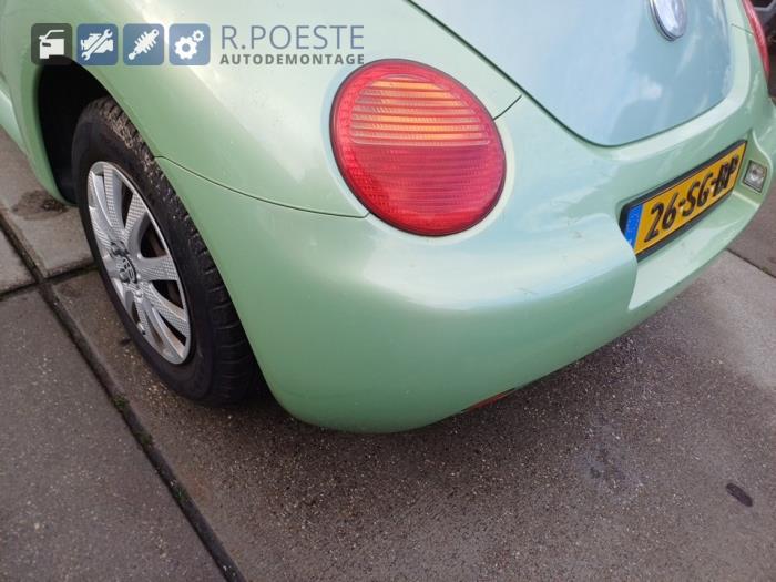 Volkswagen New Beetle 1.6 Skrotfordon (2001, GROEN)