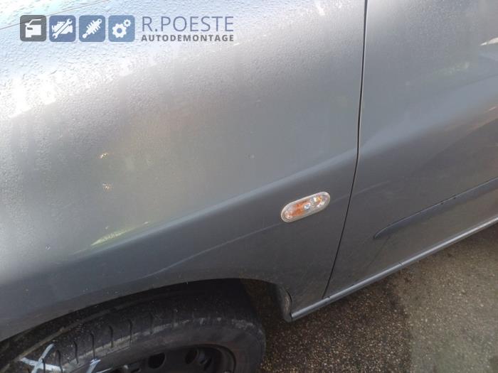 Seat Ibiza III 1.4 16V 75 Samochód złomowany (2004, Szary)