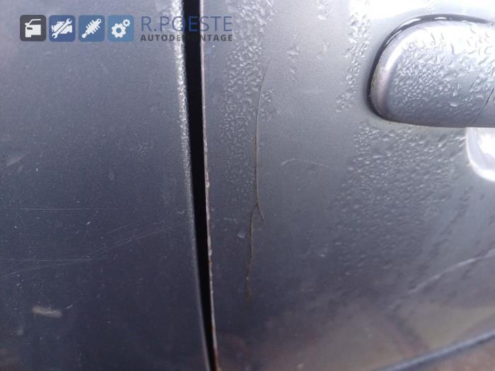 Seat Ibiza III 1.4 16V 75 Samochód złomowany (2004, Szary)