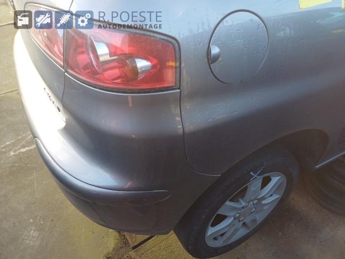 Seat Ibiza III 1.4 16V 75 Samochód złomowany (2004, Szary)