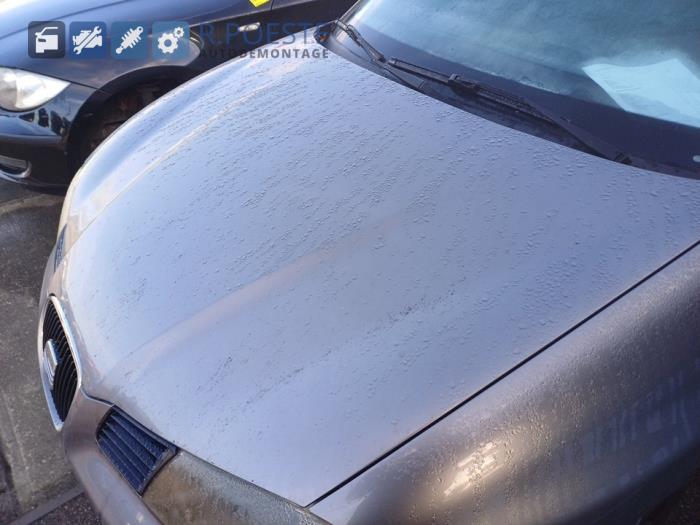 Seat Ibiza III 1.4 16V 75 Samochód złomowany (2004, Szary)