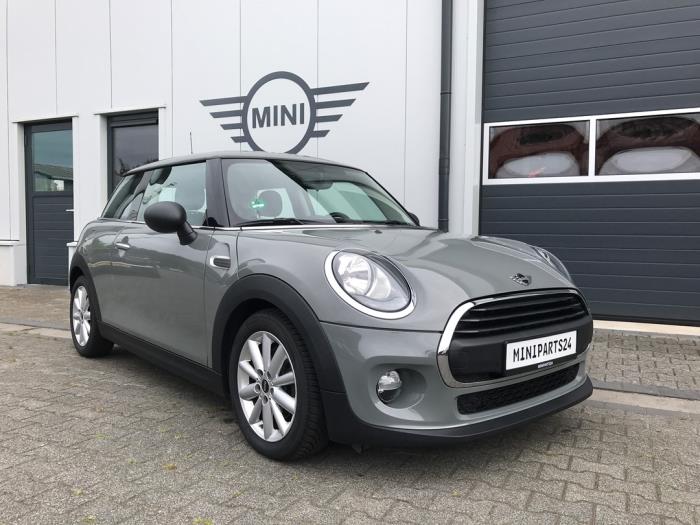 Mini Mini 1.2 12V One Occasion (2017, Licht, Metallic, Zilvergrijs, Helder)