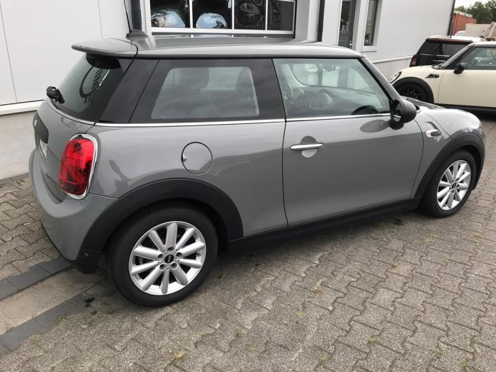 Mini Mini 1.2 12V One Occasion (2017, Licht, Metallic, Zilvergrijs, Helder)