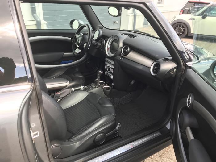 Mini Mini 1.6 16V Cooper S Works Occasion (2008, Metallic, Donker, Zilvergrijs)