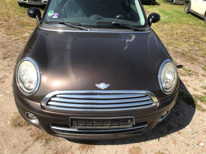 Mini Clubman 1.6 Cooper D Skrotfordon (2008, METALLIC BRAUN HOT CHOCOLATE METALLIC)