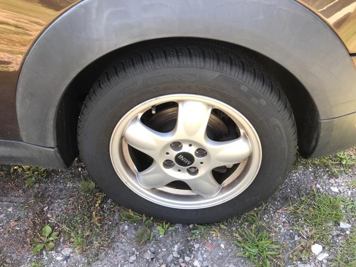 Mini Clubman 1.6 Cooper D Skrotfordon (2008, METALLIC BRAUN HOT CHOCOLATE METALLIC)