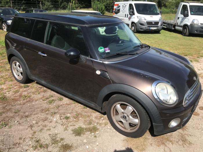 Mini Clubman 1.6 Cooper D Skrotfordon (2008, METALLIC BRAUN HOT CHOCOLATE METALLIC)