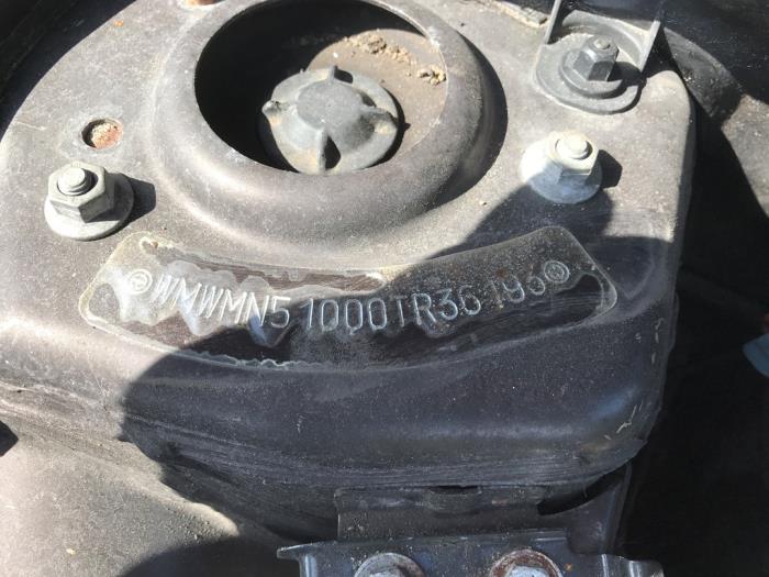 Mini Clubman 1.6 Cooper D Skrotfordon (2008, METALLIC BRAUN HOT CHOCOLATE METALLIC)