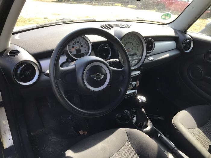 Mini Mini 1.4 16V One Sloopvoertuig (2009, Wit)