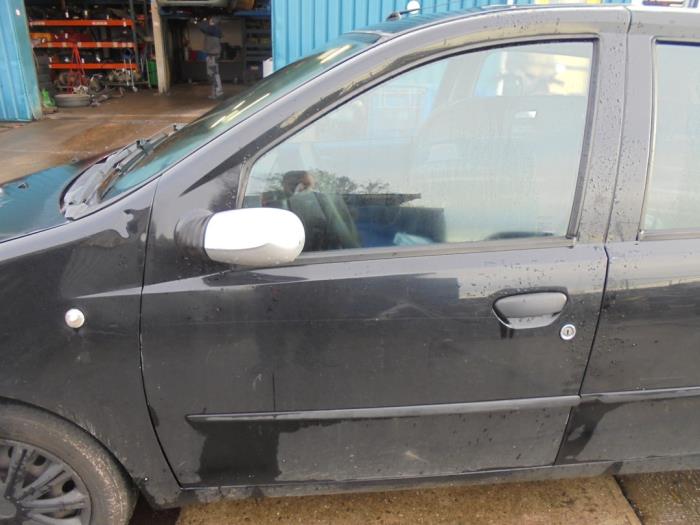 Fiat Punto II 1.2 60 S Skrotfordon (2001, ZWART)