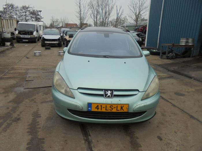 Peugeot 307 SW 1.6 16V Skrotfordon (2003, GROEN)