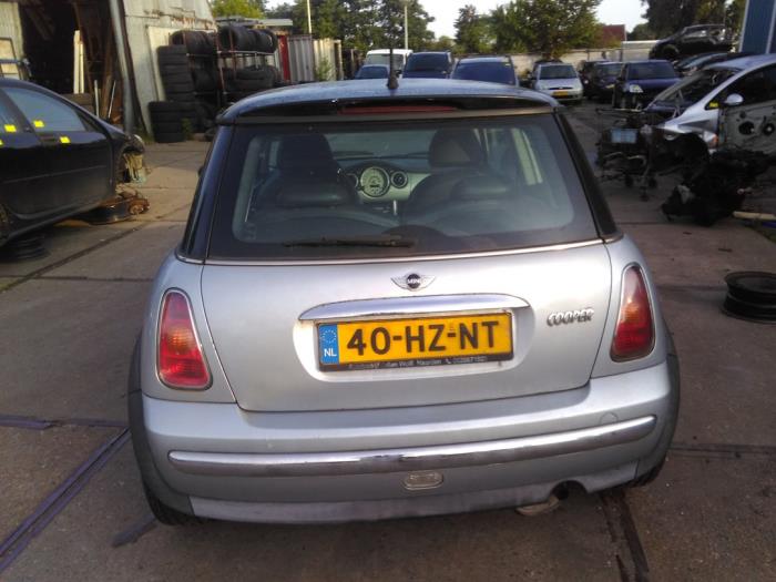 Mini Mini Skrotfordon (2002, GRIJS)