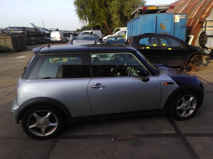 Mini Mini Skrotfordon (2002, GRIJS)