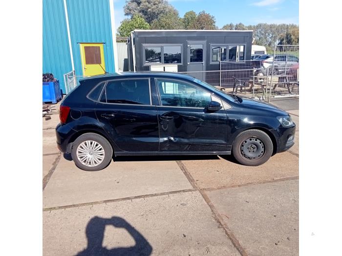 Volkswagen Polo V 1.4 TDI 12V 90 Sloopvoertuig (2016, Zwart)
