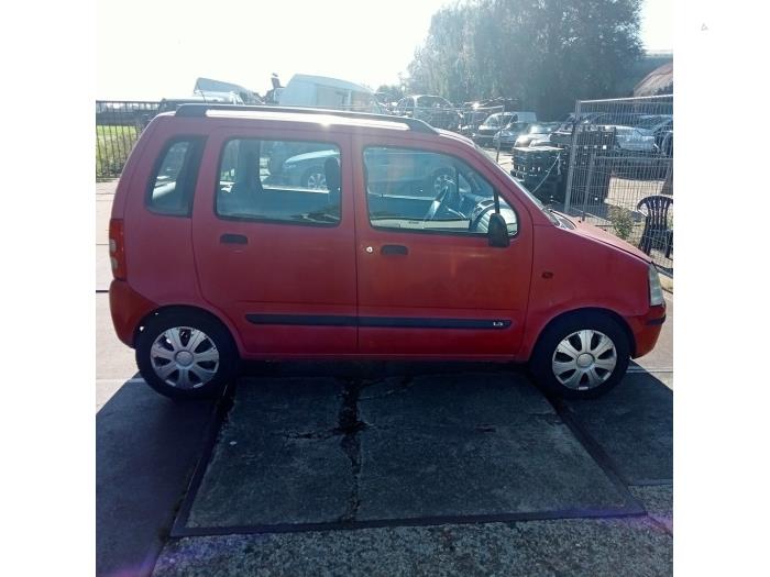 Suzuki Wagon-R+ 1.3 16V Sloopvoertuig (2001, Rood)