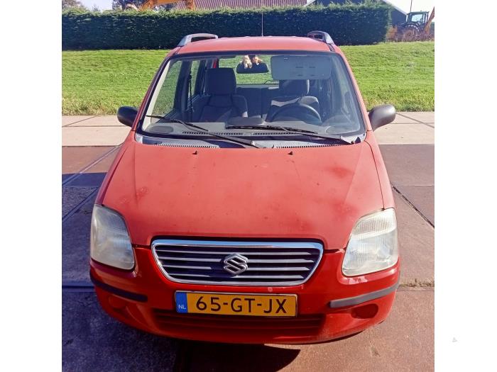 Suzuki Wagon-R+ 1.3 16V Sloopvoertuig (2001, Rood)