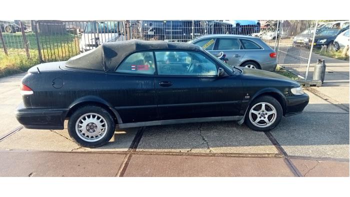 Saab 9-3 I 2.0t 16V Ecopower Skrotfordon (2001, ZWART)