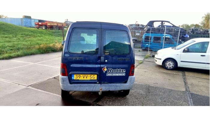 Peugeot Partner 2.0 HDi Skrotfordon (2001, NIET VAN TOEPASSING)