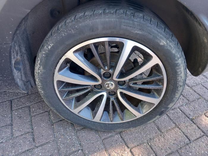 Opel Crossland 1.2 Turbo 12V Samochód złomowany (2021, Bialy)