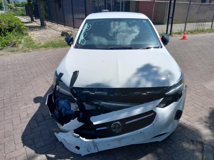 Opel Corsa F 1.2 Turbo 12V 100 Samochód złomowany (2020, Bialy, Bialy)