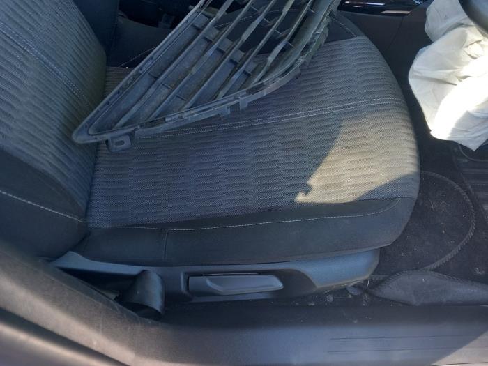 Opel Corsa F 1.2 12V 75 Sloopvoertuig (2020, Wit)