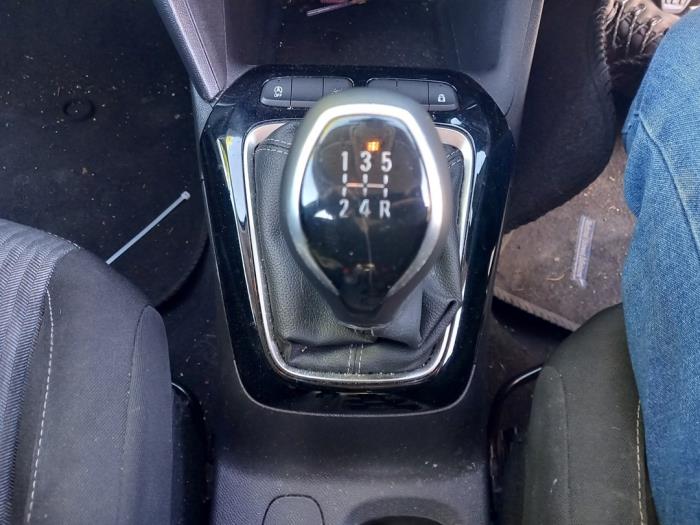 Opel Corsa F 1.2 12V 75 Sloopvoertuig (2020, Wit)