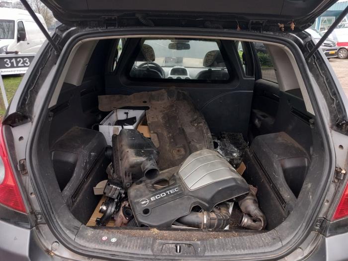 Opel Antara 2.0 CDTI 16V 4x2 Sloopvoertuig (2008, Zwart)