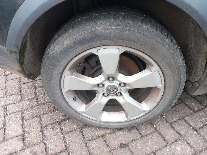 Opel Antara 2.0 CDTI 16V 4x2 Sloopvoertuig (2008, Zwart)