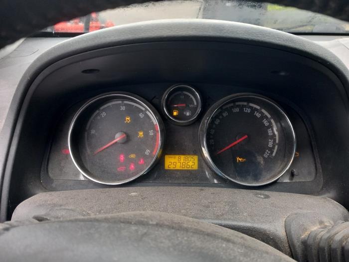 Opel Antara 2.0 CDTI 16V 4x2 Sloopvoertuig (2008, Zwart)