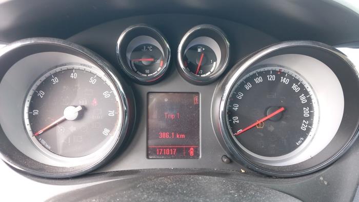 Opel Meriva 1.4 16V Ecotec Sloopvoertuig (2010, Zilvergrijs, Bruin)