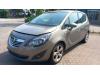 Opel Meriva 1.4 16V Ecotec Sloopvoertuig (2010, Zilvergrijs, Bruin)