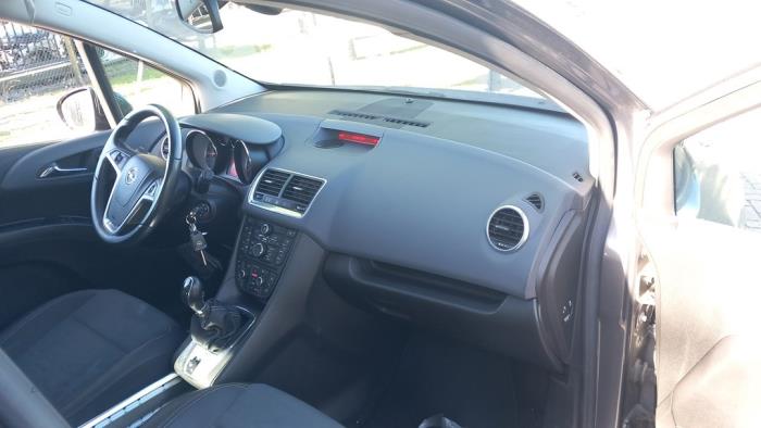 Opel Meriva 1.4 Turbo 16V ecoFLEX Sloopvoertuig (2010, Zilvergrijs, Carbon, Grijs)