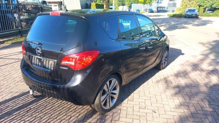 Opel Meriva 1.4 Turbo 16V Ecotec Sloopvoertuig (2011, Zwart, Saffierzwart)