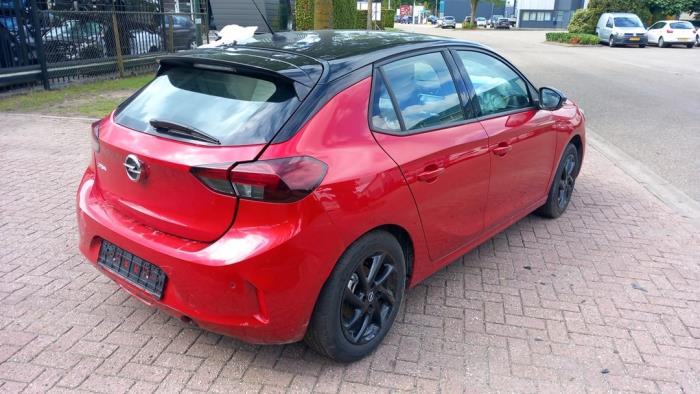 Opel Corsa F 1.2 Turbo 12V 100 Sloopvoertuig (2020, Rood, Zwart)