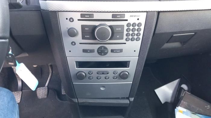 Opel Meriva 1.6 16V Sloopvoertuig (2010, Licht, Zilvergrijs, Zilver)