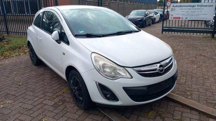 Opel Corsa D 1.2 16V LPG Skrotfordon (2012, WIT)