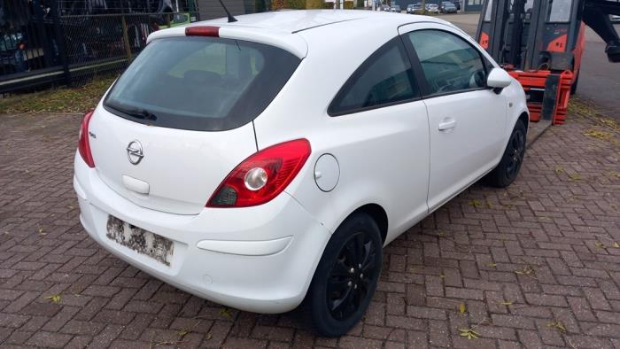 Opel Corsa D 1.2 16V LPG Skrotfordon (2012, WIT)