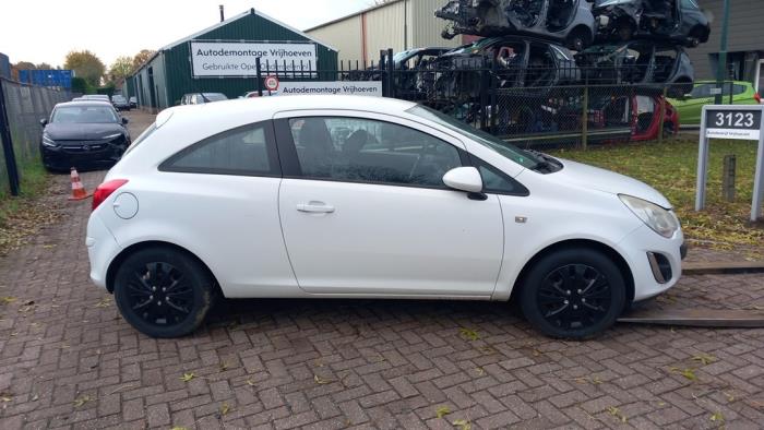 Opel Corsa D 1.2 16V LPG Skrotfordon (2012, WIT)