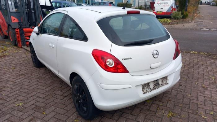 Opel Corsa D 1.2 16V LPG Skrotfordon (2012, WIT)