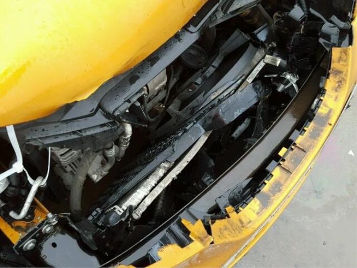 Seat Ibiza ST 1.4 16V Skrotfordon (2013, TRIBU YELLOW)