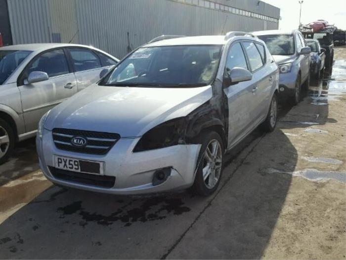 Kia Cee'd Sporty Wagon 1.6 CRDi 115 16V Sloopvoertuig (2009, Zilver)