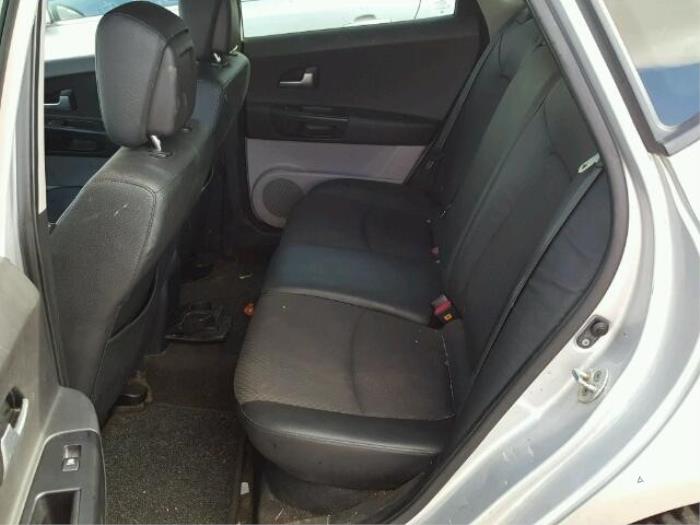 Kia Cee'd Sporty Wagon 1.6 CRDi 115 16V Sloopvoertuig (2009, Zilver)